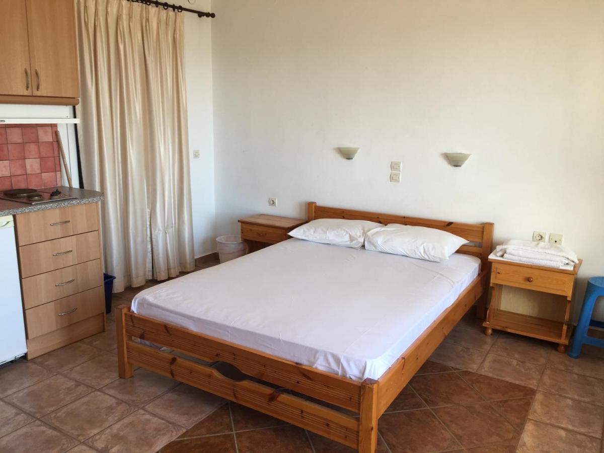 Eugenia Travasarou Sea View Appartments Диакофти Экстерьер фото